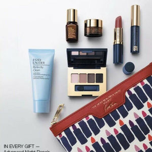 ESTEE LAUDER 7p Makeup Skin Care Gift Bag $135